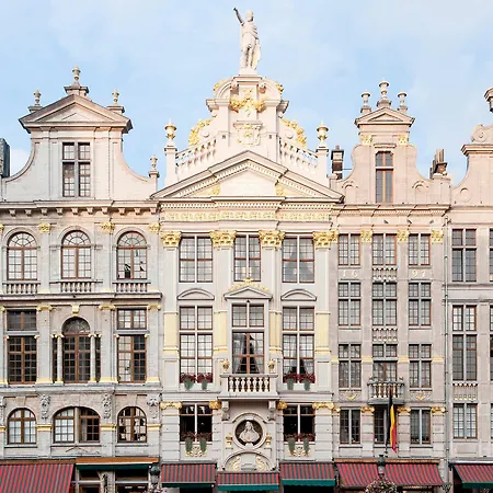 Hotel Novotel Off Grand Place Brussels
