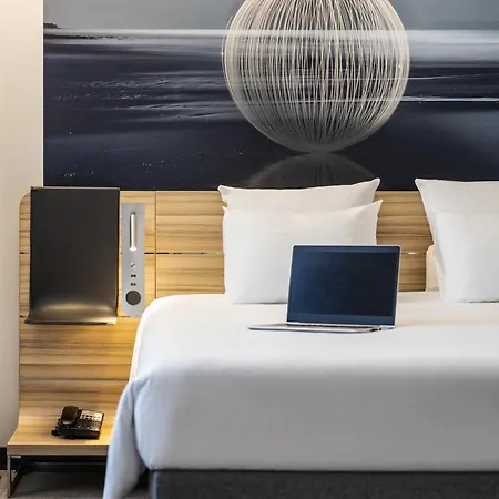 Hotel Novotel Off Grand Place Brussels